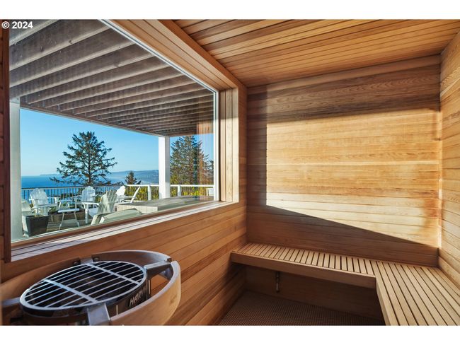 54150 S Beach Rd, House other with 6 bedrooms, 7 bathrooms and 2 parking in Neskowin OR | Image 40