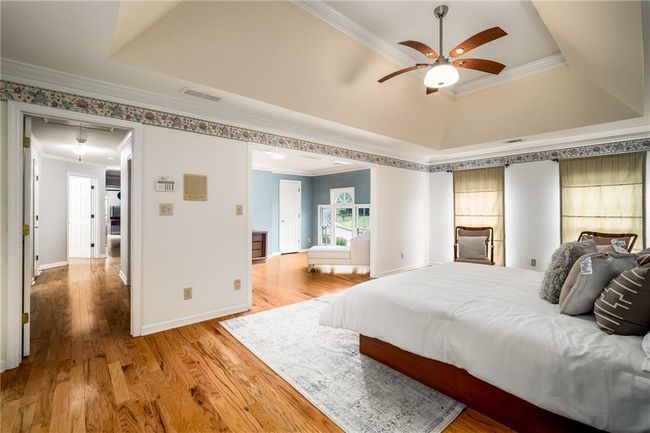 6040 Neely Farm Dr, House other with 5 bedrooms, 5 bathrooms and null parking in Peachtree Corners GA | Image 35