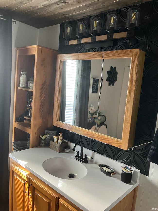 8507 W 200 N, House other with 3 bedrooms, 1 bathrooms and null parking in Cromwell IN | Image 7
