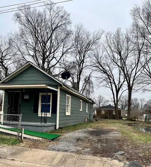 123 W Frank Ave, Memphis, TN, 38109-2212 | Card Image