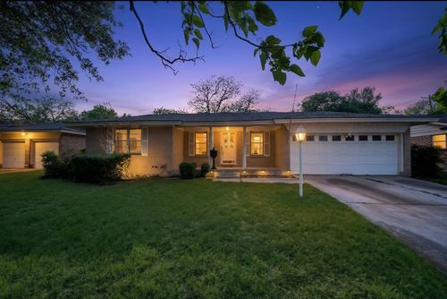 3458 Cimmaron Trl, Fort Worth, TX, 76116-6822 | Card Image