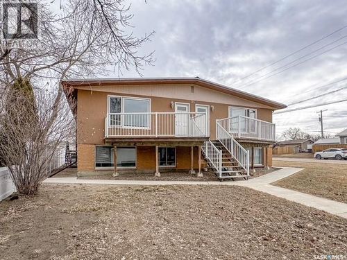 395 6th Ave Se, Swift Current, SK, S9H3P2 | Card Image