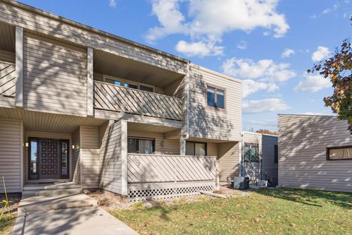 6-1112 Prairie Meadow Ct, Waterloo, IA, 50701-4838 | Card Image