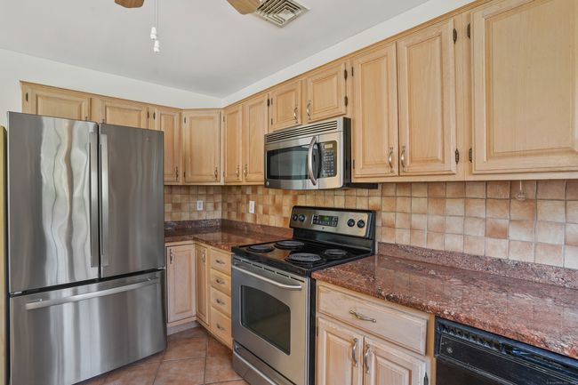430 - 430 Pitkin Holw, Condo with 2 bedrooms, 3 bathrooms and 2 parking in Trumbull CT | Image 5