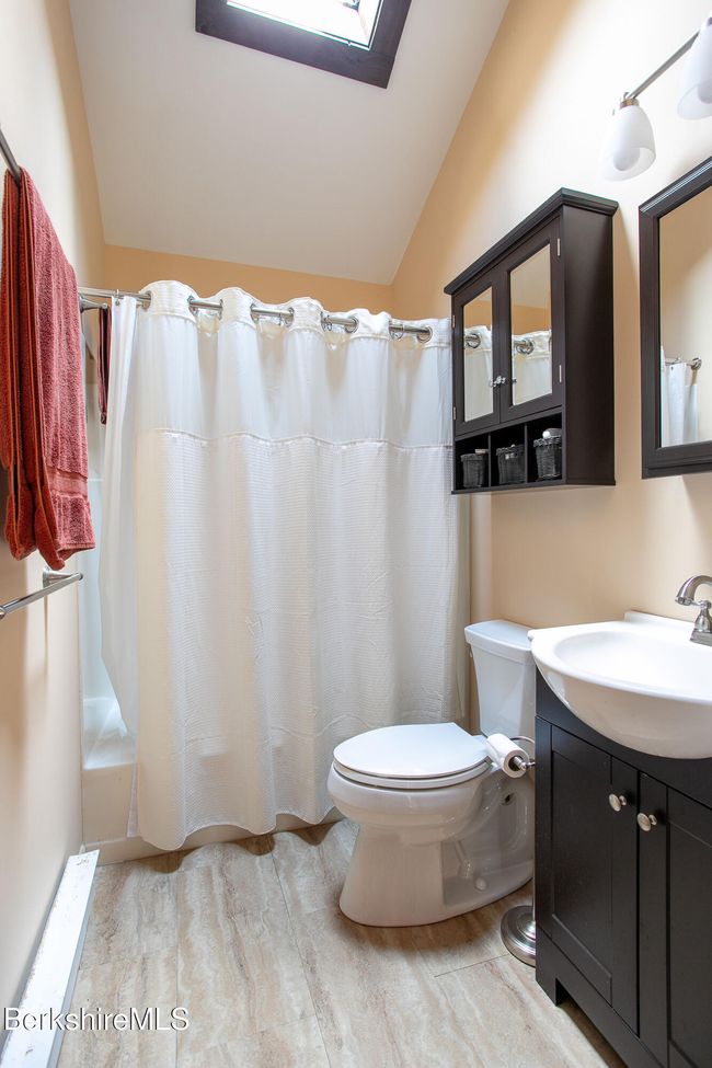 309 Tamarack Trl, House other with 3 bedrooms, 1 bathrooms and null parking in Sandisfield MA | Image 10