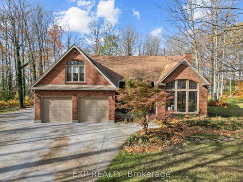 107 Lewis Dr, Ilderton, ON, N0M2A0 | Card Image