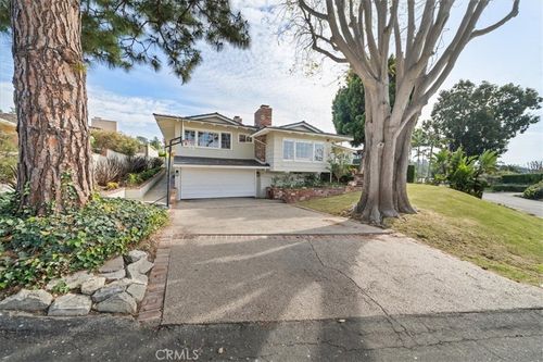 1517 Espinosa Cir, Palos Verdes Estates, CA, 90274-1917 | Card Image