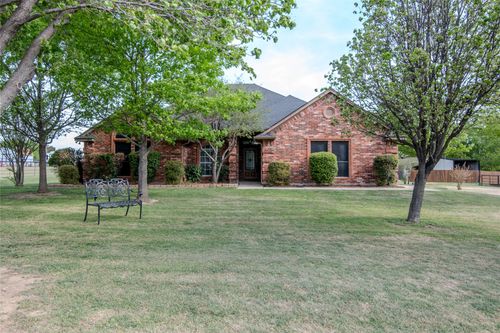113 Brentwood Ln, Haslet, TX, 76052-4049 | Card Image