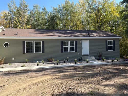 8400 Cedar Crest Loop Nw, Walker, MN, 56484-4602 | Card Image