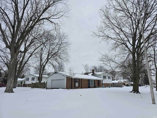 6611 Kirkdale Dr, Fort Wayne, IN, 46815-5521 | Card Image