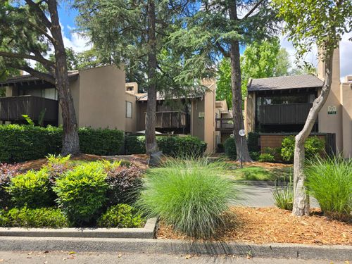 12-733 Woodside Ln E, Sacramento, CA, 95825 | Card Image