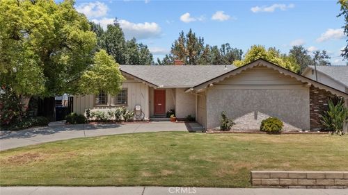 21041 Lanark St, Canoga Park, CA, 91304-4305 | Card Image