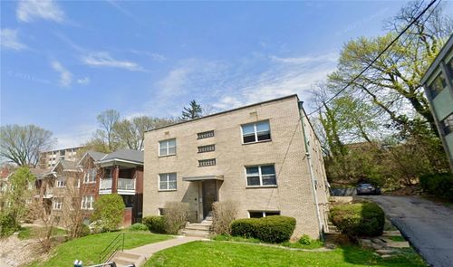 30 Cedar Blvd, Mt. Lebanon, PA, 15228-1332 | Card Image
