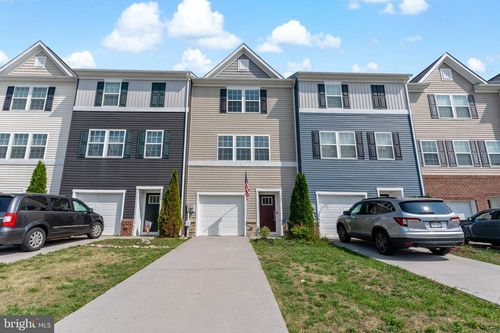 162 Magellan Dr, MARTINSBURG, WV, 25404-4004 | Card Image