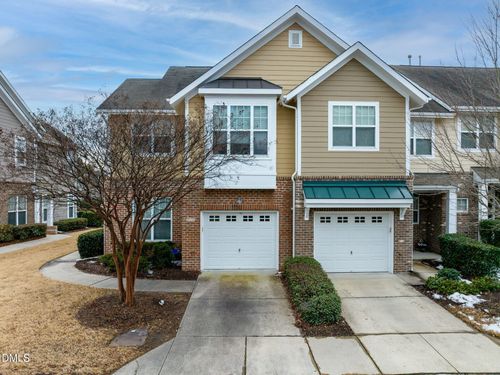 9145 Wooden Rd, Raleigh, NC, 27617-8202 | Card Image
