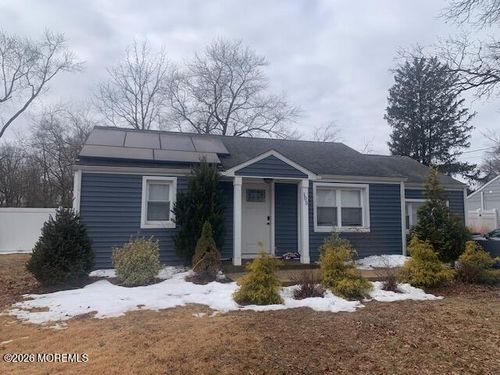 105 Snowhill St, Spotswood, NJ, 08884-1346 | Card Image
