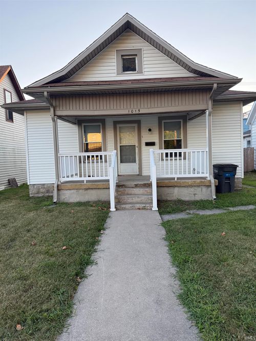 1015 N Lafountain St, Kokomo, IN, 46901-2923 | Card Image