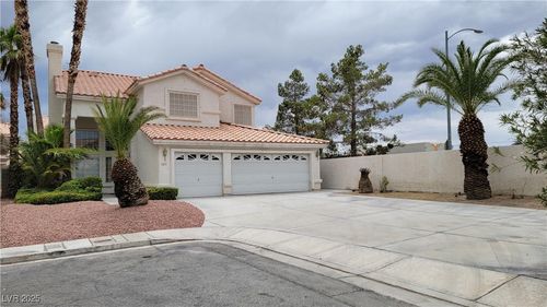 1211 Silver Knoll Ave, Las Vegas, NV, 89123-3878 | Card Image