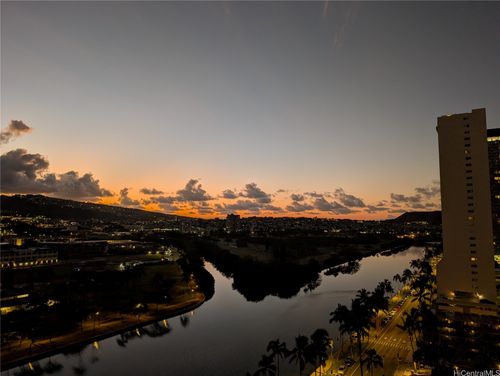 1706-2121 Ala Wai Blvd, Honolulu, HI, 96815-2206 | Card Image