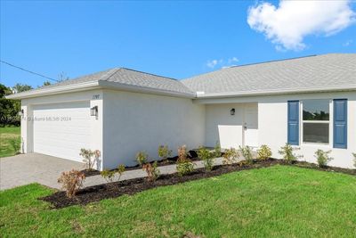 1707 Nw 6th Pl, House other with 4 bedrooms, 3 bathrooms and null parking in Cape Coral FL | Image 2