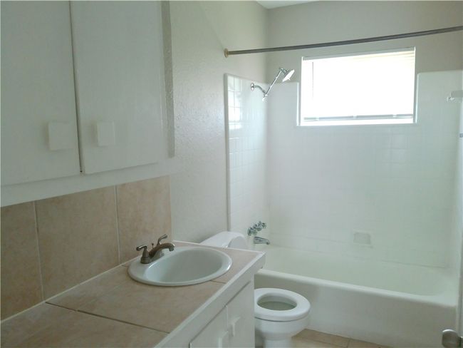 4833 Mokry Dr, House other with 3 bedrooms, 2 bathrooms and null parking in Corpus Christi TX | Image 8