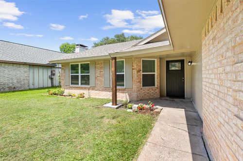 212 Mapleridge Drive, Rockwall, TX, 75032 | Card Image