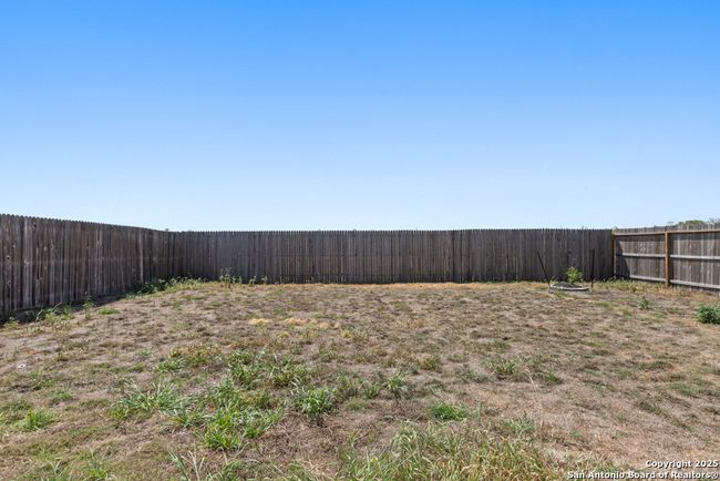 14550 Open Range Rd, House other with 4 bedrooms, 3 bathrooms and null parking in Lytle TX | Image 18