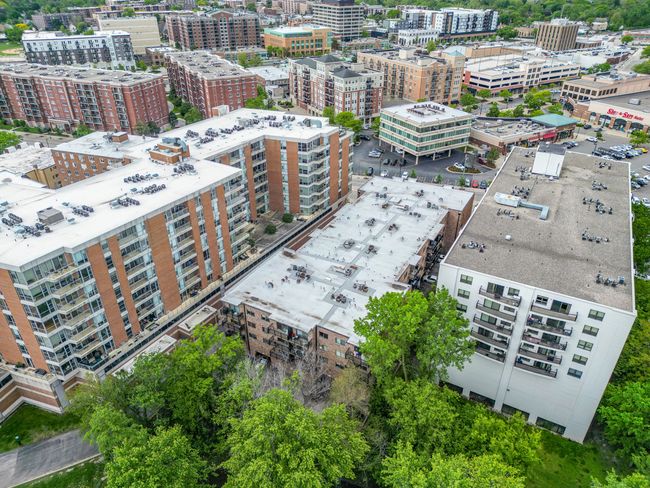 APT-2K - 603 River Rd, Condo with 2 bedrooms, 2 bathrooms and 1 parking in Des Plaines IL | Image 51