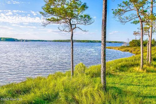 495 Ballast Pt, Oriental, NC, 28571-1200 | Card Image