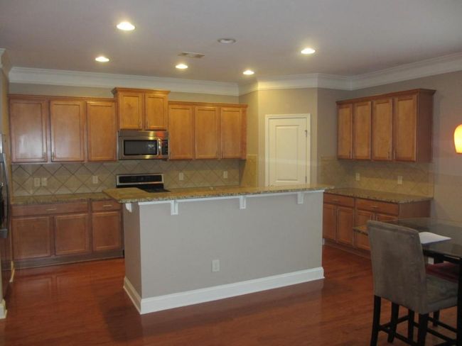 328 Ashbrook Blvd, House other with 6 bedrooms, 4 bathrooms and 2 parking in Johns Creek GA | Image 8