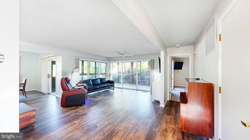 unit-1-33945 Middleton Cir, LEWES, DE, 19958-5809 | Card Image
