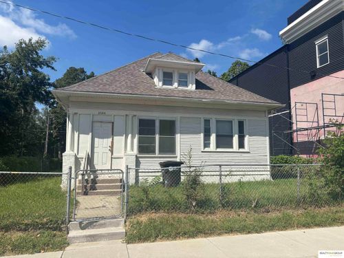 3320 N 16th St, Omaha, NE, 68110-1910 | Card Image