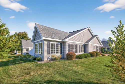 440 Sunnyridge Ln, Loretto, MN, 55357-2115 | Card Image
