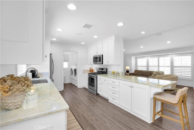 3181 Druid Ln, House other with 3 bedrooms, 2 bathrooms and 2 parking in Rossmoor CA | Image 19