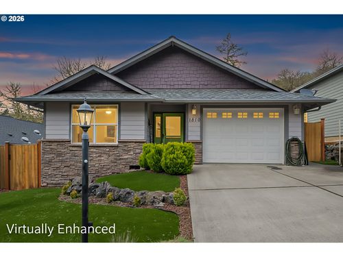 1810 Ne Alameda Ave, Roseburg, OR, 97470-5659 | Card Image