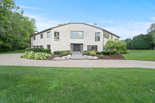 1912 Midwest Club Pkwy, Oak Brook, IL, 60523-2525 | Card Image
