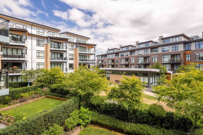 212 - 300 Salter Street, Condo with 2 bedrooms, 2 bathrooms and 1 parking in New Westminster BC | Image 16