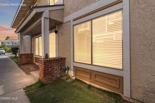 apt-50-569 Spring Rd, Moorpark, CA, 93021-2030 | Card Image