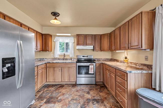 10965 W Base Line Rd, House other with 4 bedrooms, 2 bathrooms and null parking in Jamestown IN | Image 11