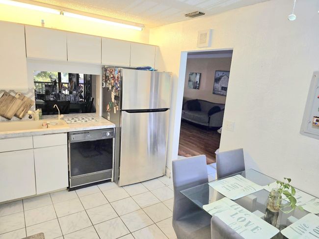 210B - 4047 Nw 22 Nd St, Condo with 2 bedrooms, 2 bathrooms and null parking in Coconut Creek FL | Image 6