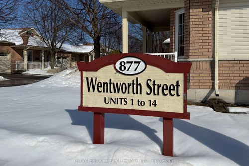 6-877 Wentworth Street, Peterborough, ON, K9J8R7 | Card Image