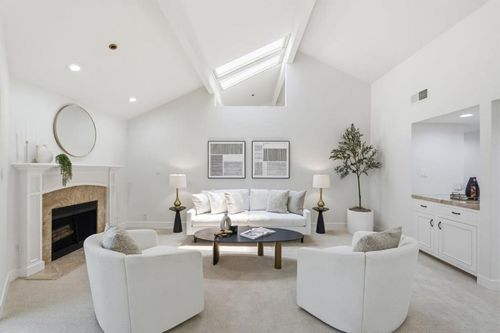 11-35 9th Ave, San Mateo, CA, 94401-4343 | Card Image