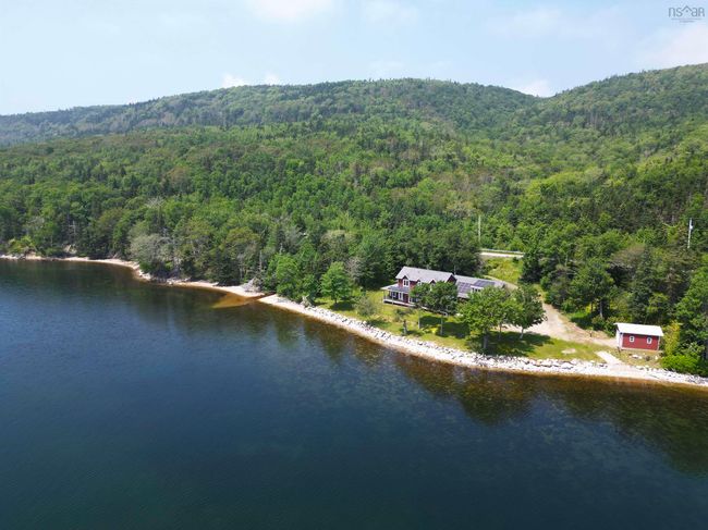 5276 Marble Mountain Rd, House other with 3 bedrooms, 3 bathrooms and 3 parking in Marble Mountain NS | Image 34