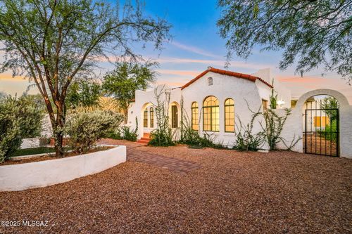 2210 E 6th Street, Tucson, AZ, 85719 | Card Image