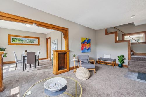 3215 Knox Ave N, Minneapolis, MN, 55412-2445 | Card Image