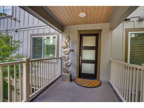 5615 Se Scenic Ln, Vancouver, WA, 98661-0524 | Card Image