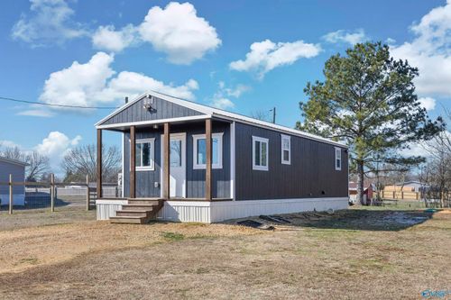 115 Lemons Rd, Grant, AL, 35747-8461 | Card Image