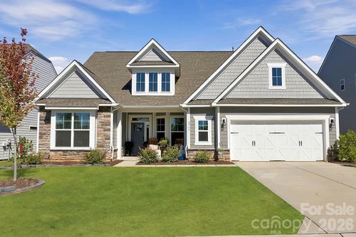 8744 Acadia Pkwy, Sherrills Ford, NC, 28673-8238 | Card Image