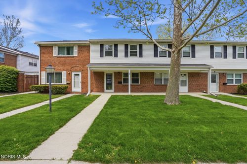 9-1724 Queenswood Dr, Findlay, OH, 45840-6873 | Card Image