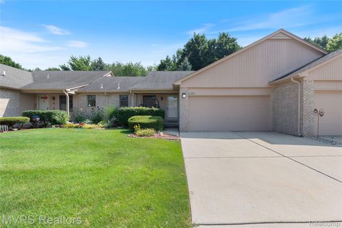 23572 Suttons Bay Dr, Clinton Township, MI, 48036-1270 | Card Image